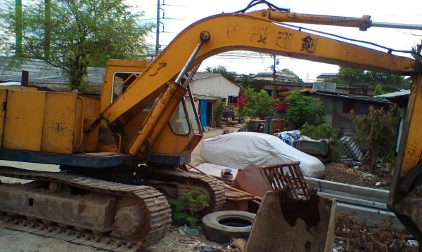 ขายรถแบคโฮ