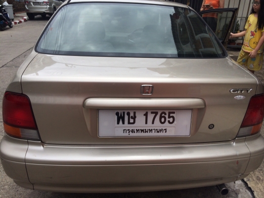 HONDA CITY ท้าย C ปี 1997กระจกไฟฟ้า เกียร์AUTO 1.5CC สีทอง เครื่องดีเกียร์ดี แอร์เย็น รถไม่มีชนหนัก ไม่มีน้ำท่วม  ติดเเก๊ส LPG ถังแคปซูล