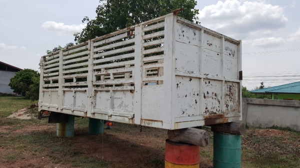 ขาย กระบะเหล็กไม่ดั้ม ยาว 6.20 เมตร กว้าง 2.40 เมตร