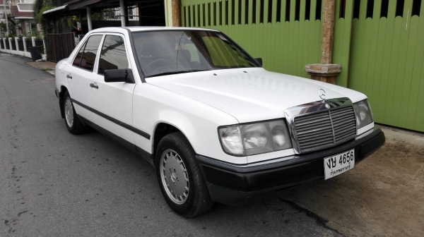 BENZ. 230 ปี88 ออโต้ พร้อมใช้ BENZ. 230 ปี88 ออโต้ พร้อมใช้