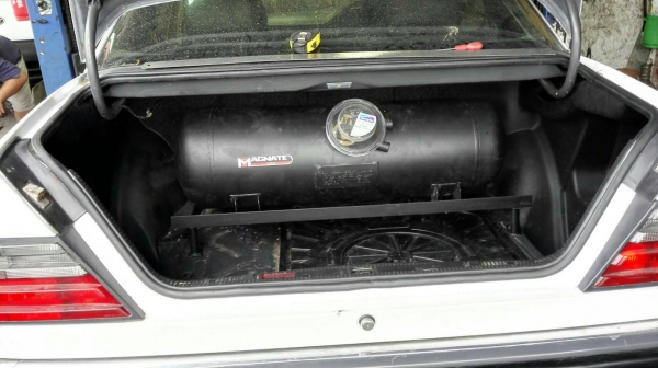 BENZ. 230 ปี88 ออโต้ พร้อมใช้ BENZ. 230 ปี88 ออโต้ พร้อมใช้