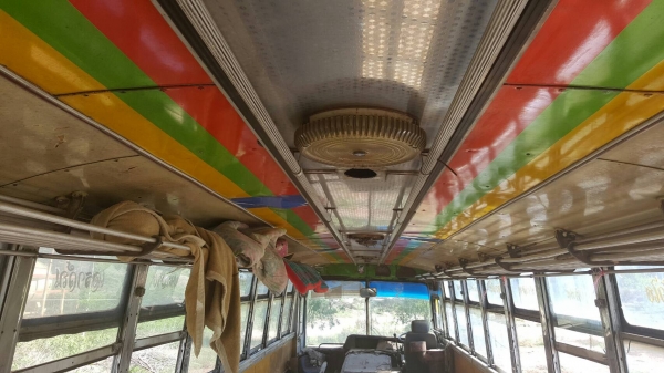 ขาย รถบัส ยาว 11.50 เมตร คัสซี ISUZU 2107501 เครื่อง-เกียร์ HINO EP100 เทอร์โบ 280 แรงม้า เบรคทิฟฟี่ ช่วงล่าง FUSO เอกสารเล่มทะเบียนครบ