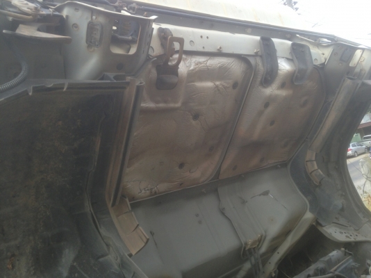 หกล้อ อีซูชุ NQR175ปี49ช่วงยาว5.50ม สภาพดีเดิมๆสวยพร้อมใช้งาน ทะเบียนพร้อมโอน ราคาถูกๆ 625,000บ รถห้างแท้ ครับท่าน