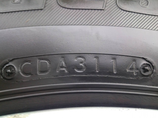 ขายแม็ก TOYOTA 6รูขอบ16 พร้อมยางบริดสโตน 205/70R15 ยาวสัปดาห์ที่31ปี14 สวยๆ จำนวน 1 ชุด พร้อมน๊อตแท้ 24 ตัว