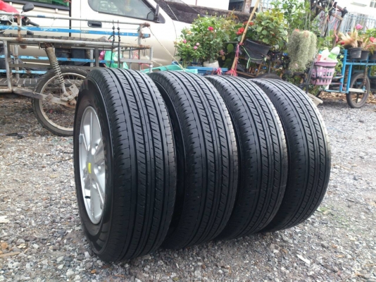 ขายแม็กยางถอดป้ายแดง ALL NEW ISUZU 6 รูขอบ15 พร้อมยางบริดสโตน 215/70 R15 ยางสัปดาห์ที่11 ปี16 ตุ่มยางชัดเจนทุกเส้นๆสีจางๆ ใหม่ๆ จำนวน 1 ชุด