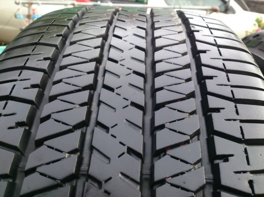 ขายแม็ก ALL NEW FORD RANGER 6รูขอบ18 พร้อมยาง 265/60R18 ยางสัปดาห์ที่38 ปี15 ดอกยางเต็มหนาสดเท่ากันใช้งานน้อยไม่แตกลายไม่ร้าว (สภาพ95\%) สวยๆ จำนวน 1 ชุด