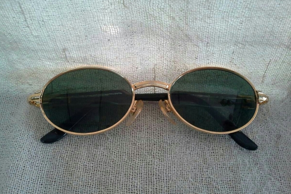 แว่นตาผู้พิทักษ์สันติราษฎร์  ตัวจริง!  Vintage POLICE  handmade in Italy