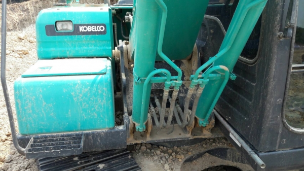 KOBELCO-SK140.super-Xปี55เครื่องดีเิดม ปั้มเดิมดี ไม่โหลด ไม่เยิ้ม ไม่มีงวด KOBELCO-SK140.super-Xปี55เครื่องดีเิดม ปั้มเดิมดี ไม่โหลด ไม่เยิ้ม ไม่มีงวด