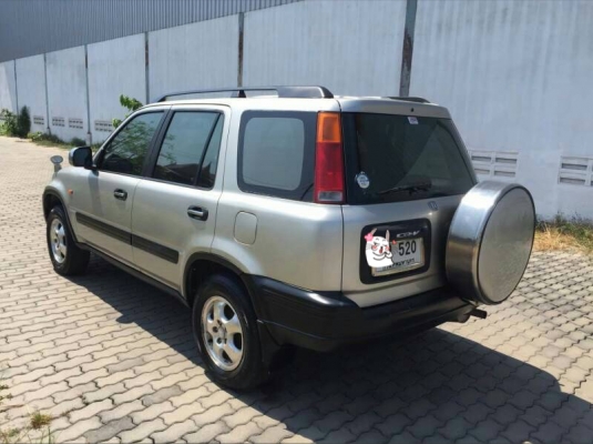 ขาย CR-V ปี2001รถสวยพร้อมวิ่งทางไกลราคาสุดท้าย 135,000บาท 0804707359