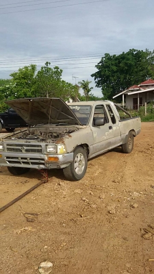 โตโยต้า มายตี้ เอ็ก