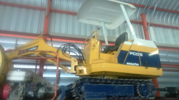 โคมัสสุPC05เก่าญี่ปุ่นราคา195,000บาท0835662999Lineid:hs4trp เครื่องนิ่มปั๊มดี พร้อมใช้