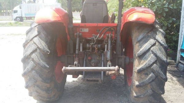 M7040ราคา370,000บาท อุปกรณ์ใบมีหน้าชุดเดียว ติดต่อสุขุม0872836792