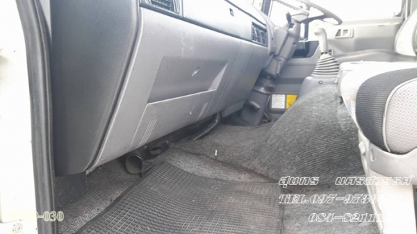 ขายด่วน รถบรรทุก 10 ล้อ HINO FM3M 240 แรง /2 เพลา พื้นเรียบ สภาพสวยเดิม พร้อมใช้งาน ขายด่วน รถบรรทุก 10 ล้อ HINO FM3M 240 แรง /2 เพลา พื้นเรียบ สภาพสวยเดิม พร้อมใช้งาน