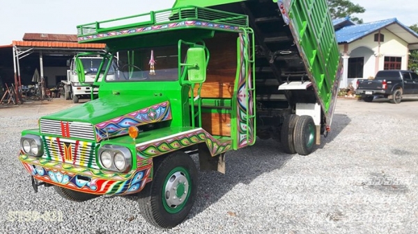 ขายด่วน รถบรรทุก 6 ล้อ ดั้มเพื่อการเกษตร  สภาพสวยพร้อมใช้ ราคาสุดคุ้ม