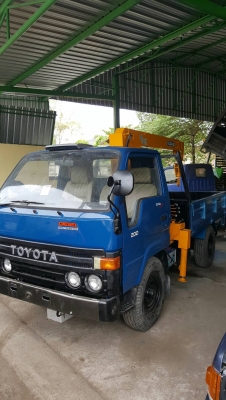 ขาย 4 ล้อกลาง ติดเครน 2 ตัน ขาย 4 ล้อกลาง ติดเครน 2 ตัน