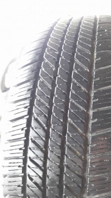 ขายล้อแม็กD-max 17" ยางปี15 สีรมดำ สนใจติดต่อ ตาเล็ก ล้อและยางครับ 081-3747940