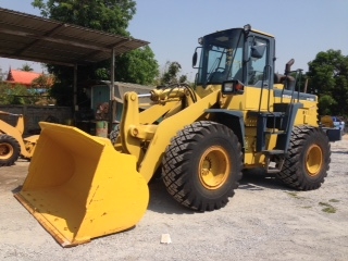 Komatsu WA300-3E สภาพเทพ เก่าญี่ปุ่น สวยมาก เดิมๆโทร.090-986-2521 อ๊อบ