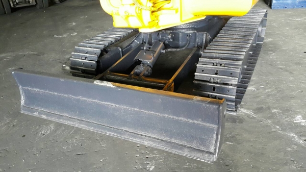 ขาย รถขุด KOMATSU รุ่น PC30-7E- มือสองญี่ปุ่น แทรกเหล็ก เครื่อง 3D84E สีดำ แน่นทั้งคัน สวย พร้อมใช้งาน แรงดีทุกระบบ มือถือ/LINE ID : 0818753444