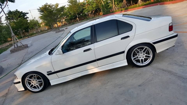 BMW E36 320 iA ซันลูฟ ชุดแต่ง M หล่อๆ