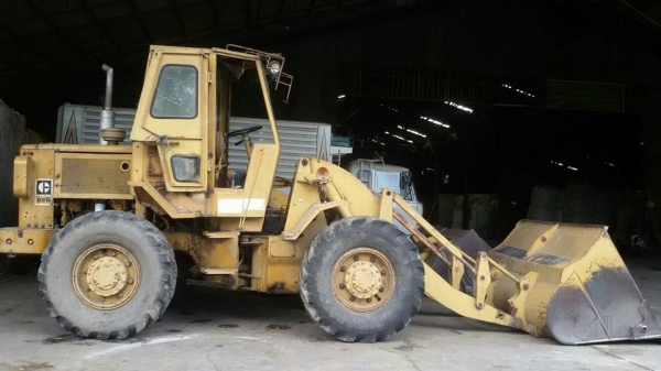 ขายรถตักล้อยาง เอวอ่อน เครื่องดี สภาพพร้อมใช้งาน สนใจโทร 090-8588220คุณนะ 093-3258446คุณบิว หรือเข้าดูสินค้าอื่นๆได้ที่ www.narong2truck.com หรือ www.truck.in.th/498 หรือเพจFacebook ณรงค์ ซื้อขายรถมือสอง (เว็บไซต์ส่วนตัว) หรือFacebook คุณนะ รถบรรทุก