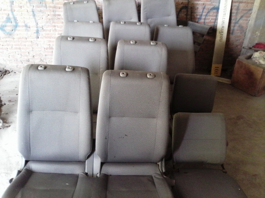 เบาะรถตู้ 12 ที่นั่ง