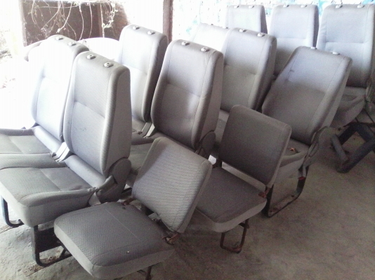 เบาะรถตู้ 12 ที่นั่ง