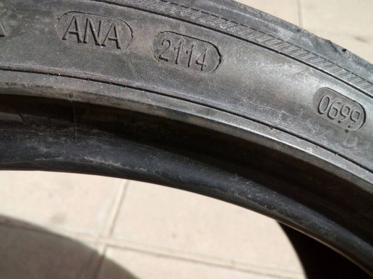 245/35R20 KAISER KENDA ปี 14 มี 1 เส้น tel.081-4273941 ไอดีไลน์ 0814273941 245/35R20 KAISER KENDA ปี 14 มี 1 เส้น tel.081-4273941 ไอดีไลน์ 0814273941