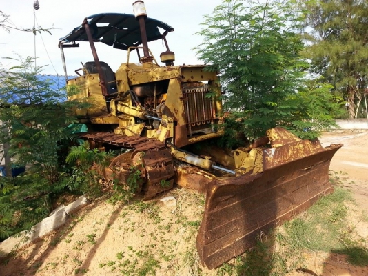 ขายรถแทรกเตอร์ D21A ขายตามสภาพ เครื่องติด ทำงานได้ ขายตามสภาพ ราคา75,000 สนใจโทร 090-8588220คุณนะ 093-3258446คุณบิว หรือเข้าดูสินค้าอื่นๆได้ที่ www.narong2truck.com หรือ www.truck.in.th/498 หรือเพจFacebook ณรงค์ ซื้อขายรถมือสอง (เว็บไซต์ส่วนตัว) หรือFaceb