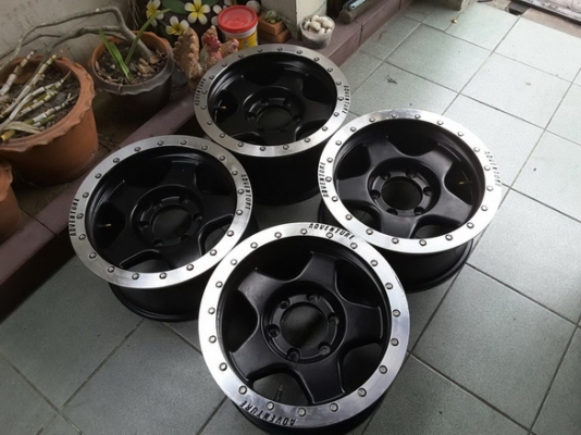 Max ลายแบรดเลย์  ขอบ 16*8 ET0 สภาพสวยๆ 1ชุด