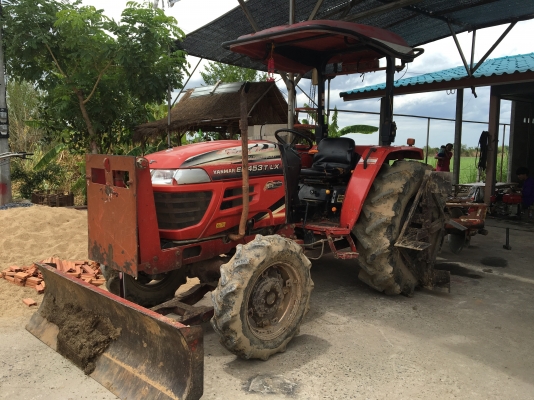 รถไถยันม่าร์453T LXราคา330000บาท  มึไบมีดและผาน6หนึ่งอัน พร้อมใช้งานสายๆครับสนใจ โทร0813655997 อำพร พาเจริญ ต วังบัว อ คลองขลุง จ กำแพงเพชร