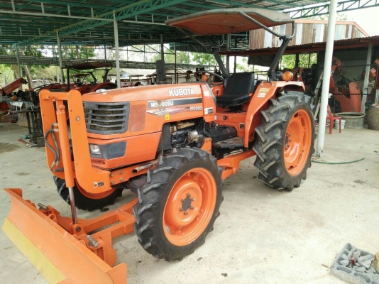 ขายแทรกเตอร์คูโบต้า M5000 ขายแทรกเตอร์คูโบต้า M5000