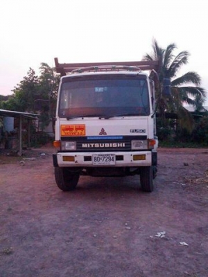 ขายเฉินหลง 220เทอร์โบ เกียร์โลฮาย10สปีด รถสวยสภาพพร้อมใช้งาน เอกสารพร้อมโอน สนใจโทร 090-8588220คุณนะ 093-3258446คุณบิว หรือเข้าดูสินค้าอื่นๆได้ที่ www.narong2truck.com หรือ www.truck.in.th/498 หรือเพจFacebook ณรงค์ ซื้อขายรถมือสอง (เว็บไซต์ส่วนตัว) หรือFa