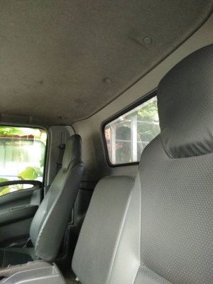 หกล้อ อีซูชุ NPR150ปี52 ยาว 5ม สภาพดีสวยพร้อมใช้งาน ทะเบียนพร้อมโอน