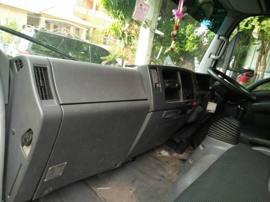 หกล้อ อีซูชุ NPR150ปี52 ยาว 5ม สภาพดีสวยพร้อมใช้งาน ทะเบียนพร้อมโอน