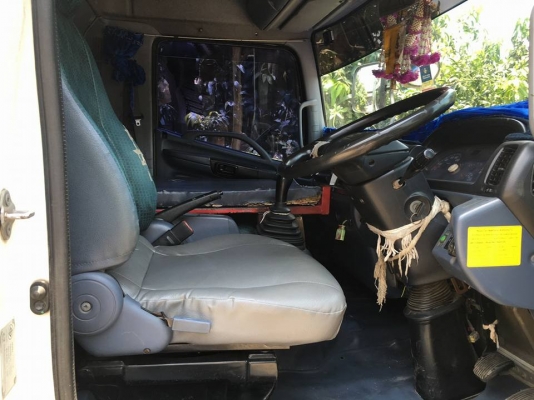 ขาย6ล้อยาว5.50เมตร HINO FC150 MEGAปี52 สภาพเดิมสวย แชชซีดี หน้าเดิม พร้อมคอกเสริมแผงข้าง ขาย6ล้อยาว5.50เมตร HINO FC150 MEGAปี52 สภาพเดิมสวย แชชซีดี หน้าเดิม พร้อมคอกเสริมแผงข้าง