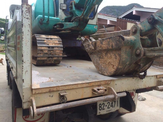 ขายรถดั้ม FTR 240แรง ปี56 ใช้งาน3หมื่นโล รถสวย กระบะดั้มสามมิตร พาวเวอร์ จิ๊ฟฟี่ ภายในสวย แอร์เย็น พร้อมใช้งาน ดูรถที่สงขลา ราคา1,450,000 สนใจโทร 090-8588220คุณนะ 093-3258446คุณบิว หรือเข้าดูสินค้าอื่นๆได้ที่ www.narong2truck.com หรือ www.truck.in.th/498 ขายรถดั้ม FTR 240แรง ปี56 ใช้งาน3หมื่นโล รถสวย กระบะดั้มสามมิตร พาวเวอร์ จิ๊ฟฟี่ ภายในสวย แอร์เย็น พร้อมใช้งาน ดูรถที่สงขลา ราคา1,450,000 สนใจโทร 090-8588220คุณนะ 093-3258446คุณบิว หรือเข้าดูสินค้าอื่นๆได้ที่ www.narong2truck.com หรือ www.truck.in.th/498