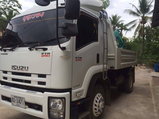 ขายรถดั้ม FTR 240แรง ปี56 ใช้งาน3หมื่นโล รถสวย กระบะดั้มสามมิตร พาวเวอร์ จิ๊ฟฟี่ ภายในสวย แอร์เย็น พร้อมใช้งาน ดูรถที่สงขลา ราคา1,450,000 สนใจโทร 090-8588220คุณนะ 093-3258446คุณบิว หรือเข้าดูสินค้าอื่นๆได้ที่ www.narong2truck.com หรือ www.truck.in.th/498 ขายรถดั้ม FTR 240แรง ปี56 ใช้งาน3หมื่นโล รถสวย กระบะดั้มสามมิตร พาวเวอร์ จิ๊ฟฟี่ ภายในสวย แอร์เย็น พร้อมใช้งาน ดูรถที่สงขลา ราคา1,450,000 สนใจโทร 090-8588220คุณนะ 093-3258446คุณบิว หรือเข้าดูสินค้าอื่นๆได้ที่ www.narong2truck.com หรือ www.truck.in.th/498