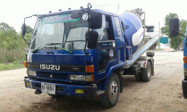 ขายรถบรรทุกคอนกรีตผสมเหลว หกล้อ ขายรถบรรทุกคอนกรีตผสมเหลว หกล้อ