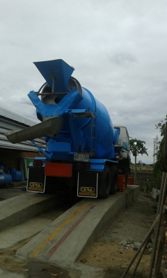 ขายรถบรรทุกคอนกรีตผสมเหลว สิบล้อ ขายรถบรรทุกคอนกรีตผสมเหลว สิบล้อ