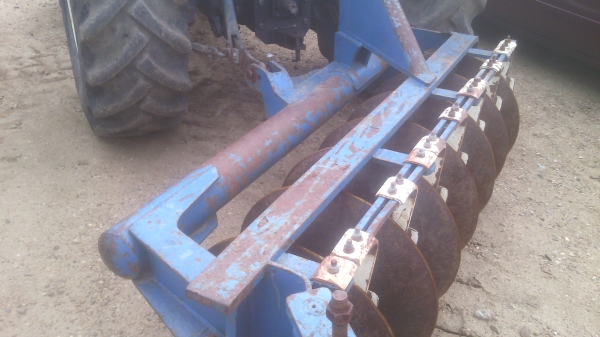 ขายรถไถฟอรด็6610  สองเพลาคานหน้าคาลาโล่   มีเล่มทะเบียรครบ0810076640