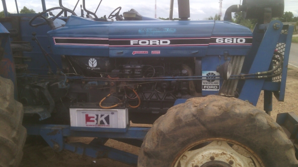 ขายรถไถฟอรด็6610  สองเพลาคานหน้าคาลาโล่   มีเล่มทะเบียรครบ0810076640