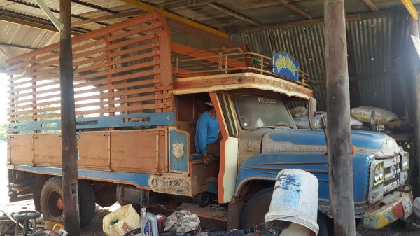 ขายรถ 6 ล้อ หัวยาว ISUZU 6BB1 130 แรงม้า ช่วงล่าง FUSO เกียร์ร็อค มีสโล คัสซีเดิม พวงมาลัยพาวเวอร์