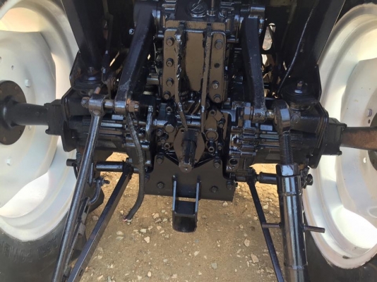 ขายรถไถยันมาร์ EF352T สภาพพร้อมใช้งาน ขายพร้อมอุปกรณ์ใบมีดดันดินหน้าและผานพรวนราคา 175,000 บาท สนใจโทร 081-9136451 หรือ ขอดูรูปผ่านทาง Line:bow6451 ค่ะ