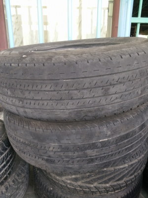 ยางบริโตน205/70/15ปี14 ยางบริโตน205/70/15ปี14