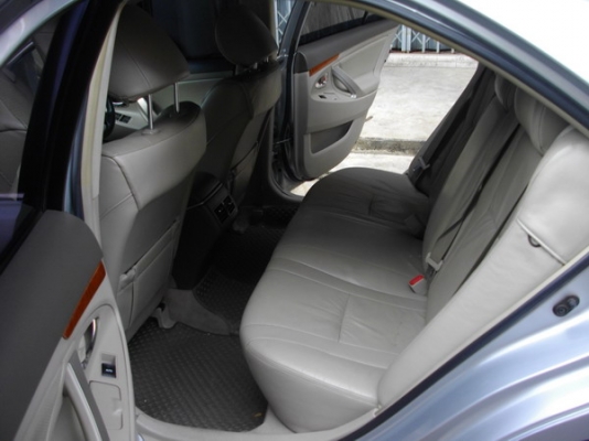 CAMRY 2.0G สีบรอนซ์เงิน ปี11 รถบ้านใช้เอง วิ่งแสนสาม แก๊สLPGหัวฉีด ประกันพึ่งต่อ ราคา 459000 บาท