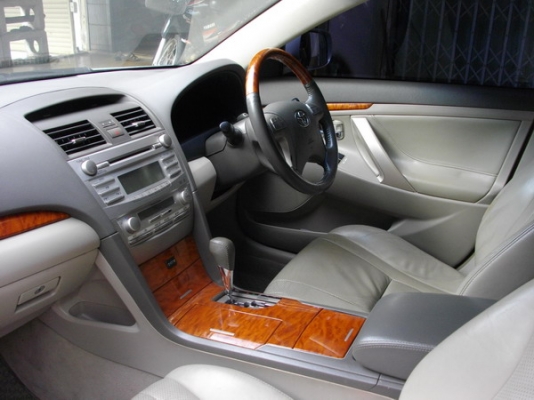 CAMRY 2.0G สีบรอนซ์เงิน ปี11 รถบ้านใช้เอง วิ่งแสนสาม แก๊สLPGหัวฉีด ประกันพึ่งต่อ ราคา 459000 บาท