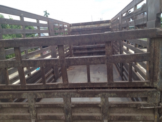 ขายสิบล้อดั้ม 360 ปี 53 แม่ลูก