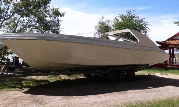 สำราญมารีน ขายเรือ37ฟุต โดยสารหล่อใหม่