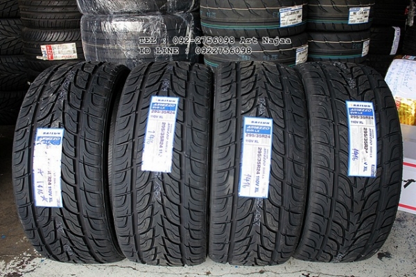 ยางขอบ24 ราคาพิเศษ ATREZZO SVR LX 295/35R24 ปี16