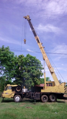 ขายรถเครน 10 ล้อ ยี้ห้อทาดาโน้ 20 ตัน M 1 พร้อมใช้ ราคาย้อมๆ สนใจรีบโทรจองด่วน